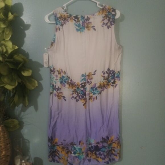 Charming charlie floral slip dress - Picture 4 of 9